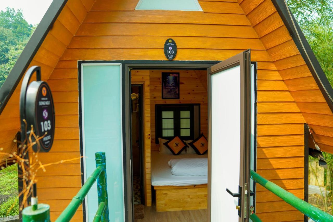 Meddom Park Hotel Cao Phong Buitenkant foto